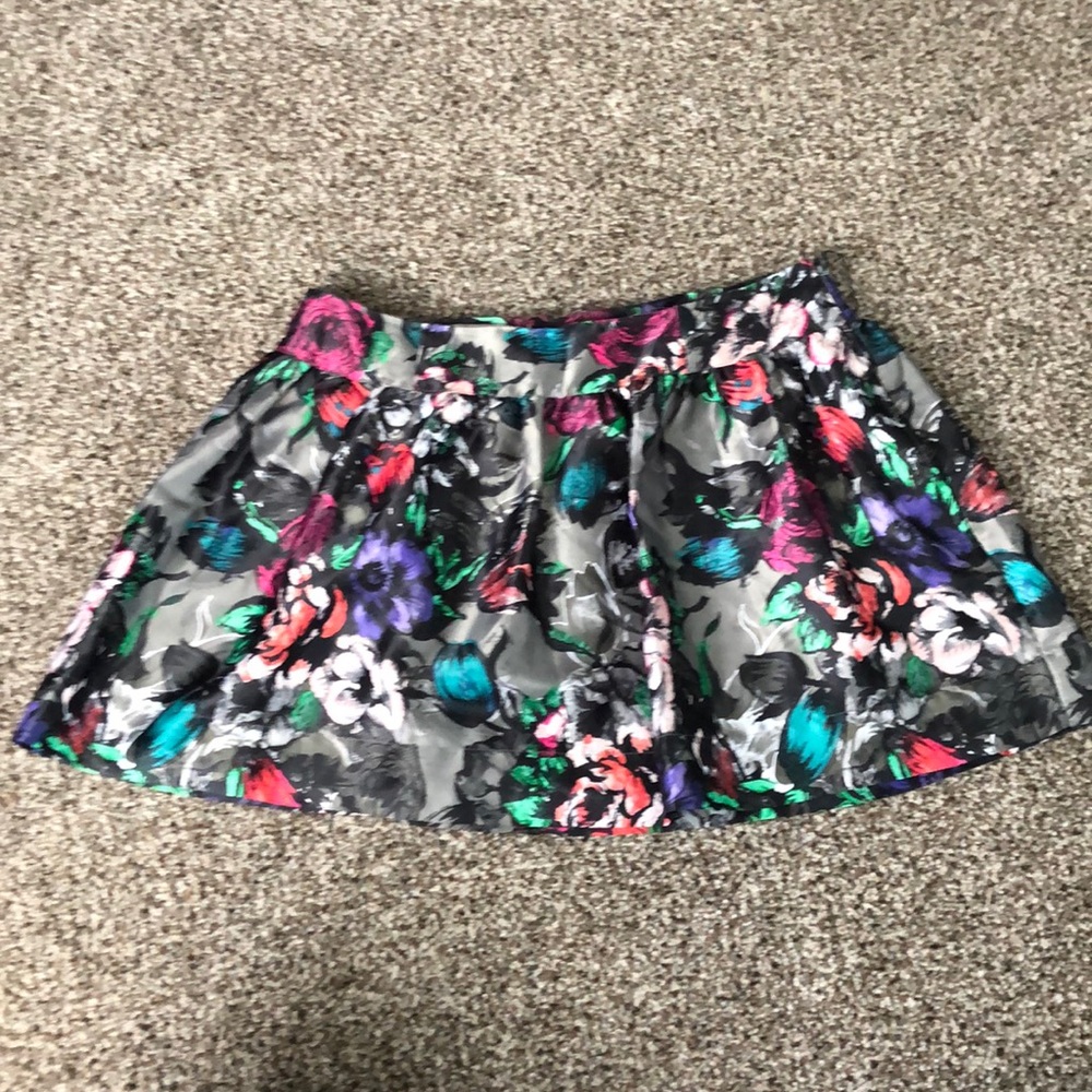 size 9 skirt